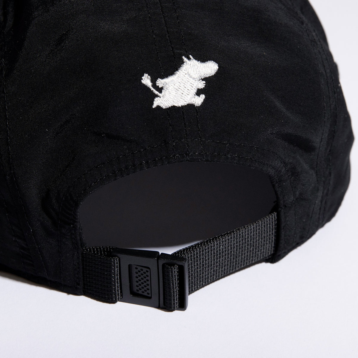 Moomintroll Adventure Nylon 5-panel Cap - Black